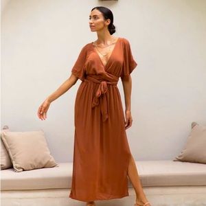 NWT Hazel & Folk Melody Maxi dress in Cinnamon. M/L.
